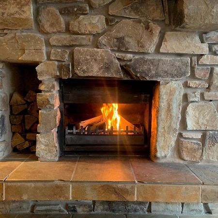 Alpine Woodsmoke Apartments Falls Creek Buitenkant foto