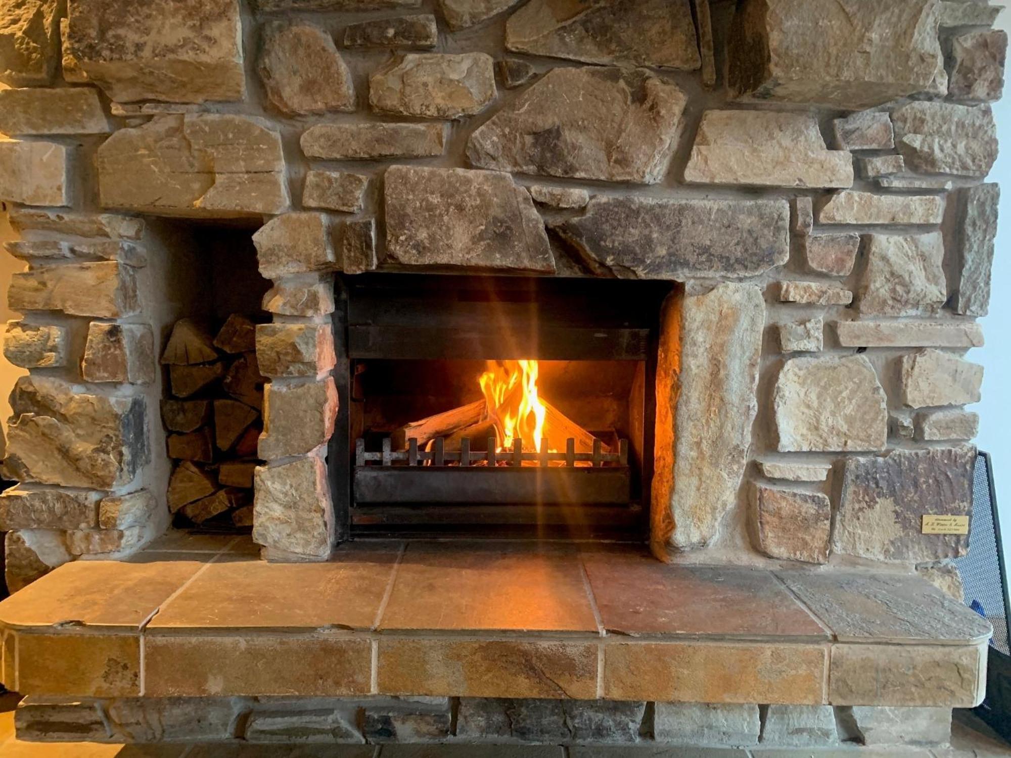 Alpine Woodsmoke Apartments Falls Creek Buitenkant foto