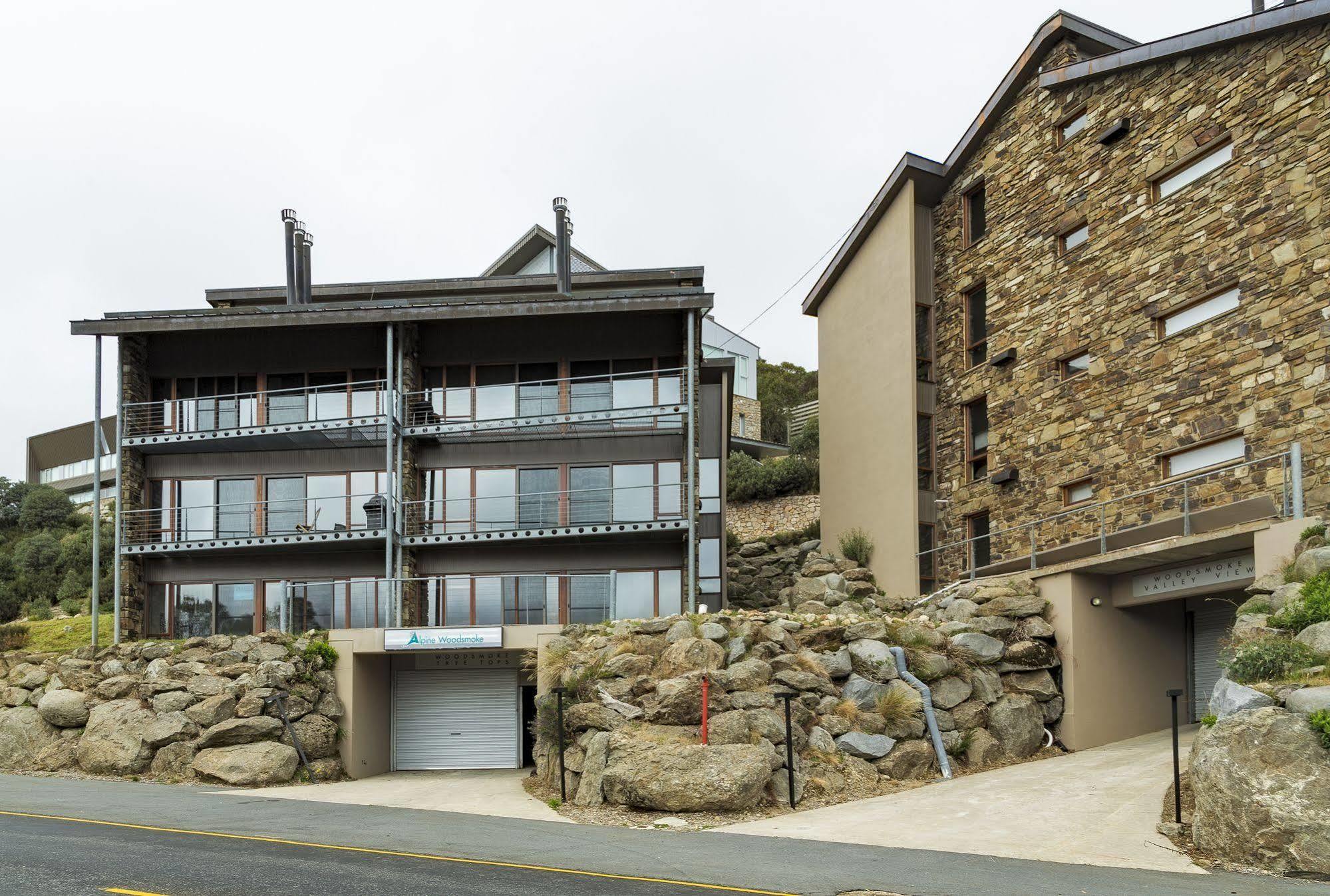 Alpine Woodsmoke Apartments Falls Creek Buitenkant foto